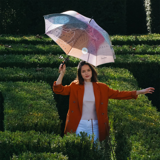Parapluie femme canne CARNET DE VOYAGE shooting
